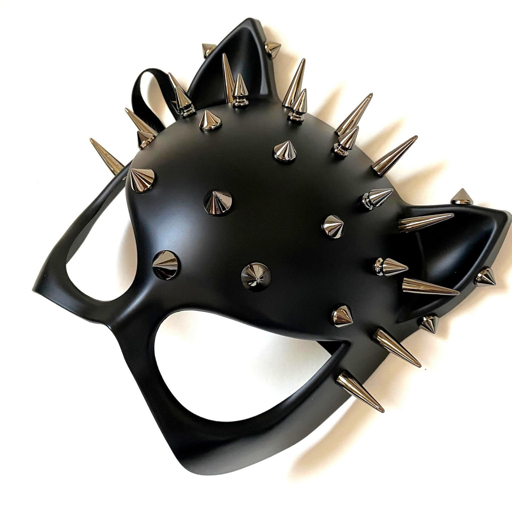 MasqStudio Red Black Cat Woman Dress up Cosplay Party Masquerade Mask Spiky Halloween (Black)