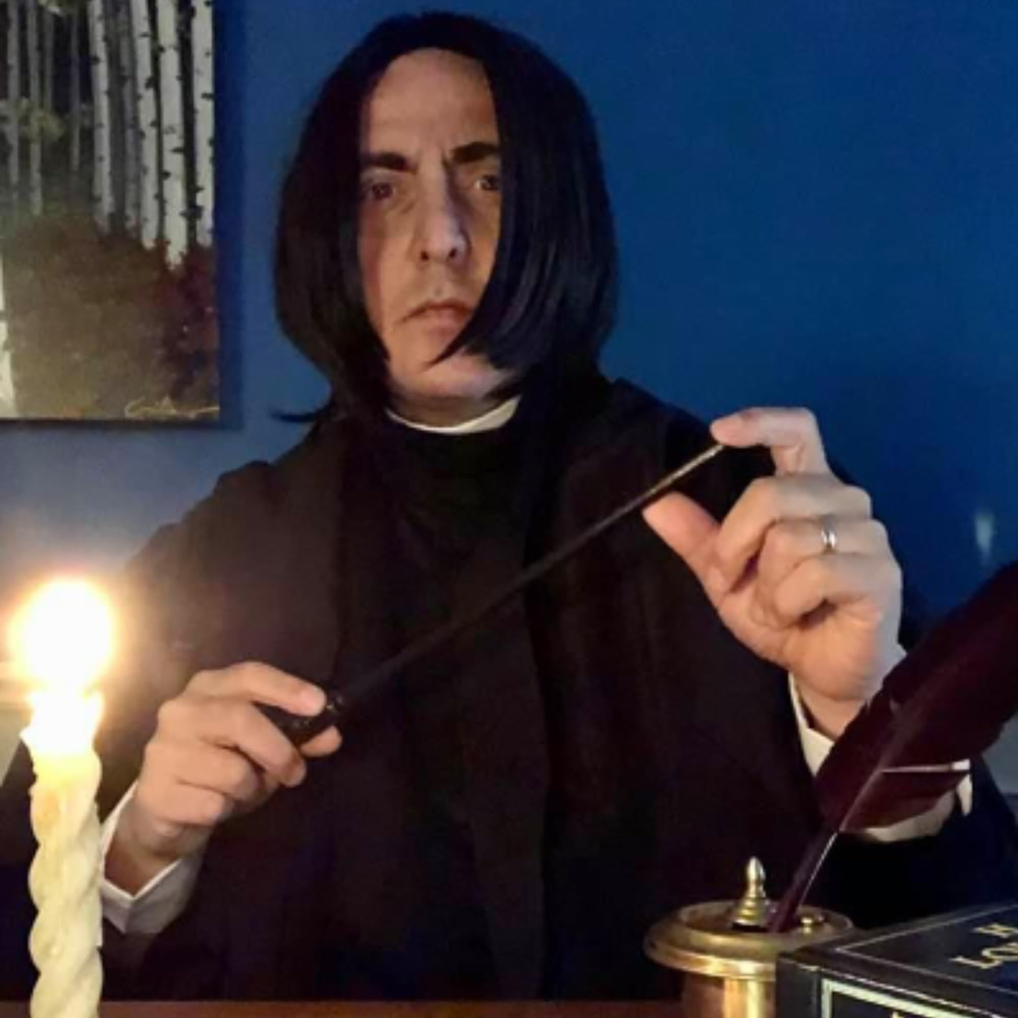 ALLAURA Compatible with Sonny Bono Wig – 60s 70s Men’s Short Brown Wig + Mustache for Hippie, Singer, TV Star, Cop, Detective Costumes – Liberty Duo, Limu & Doug, Uncle Rico, Retro Halloween Outfit