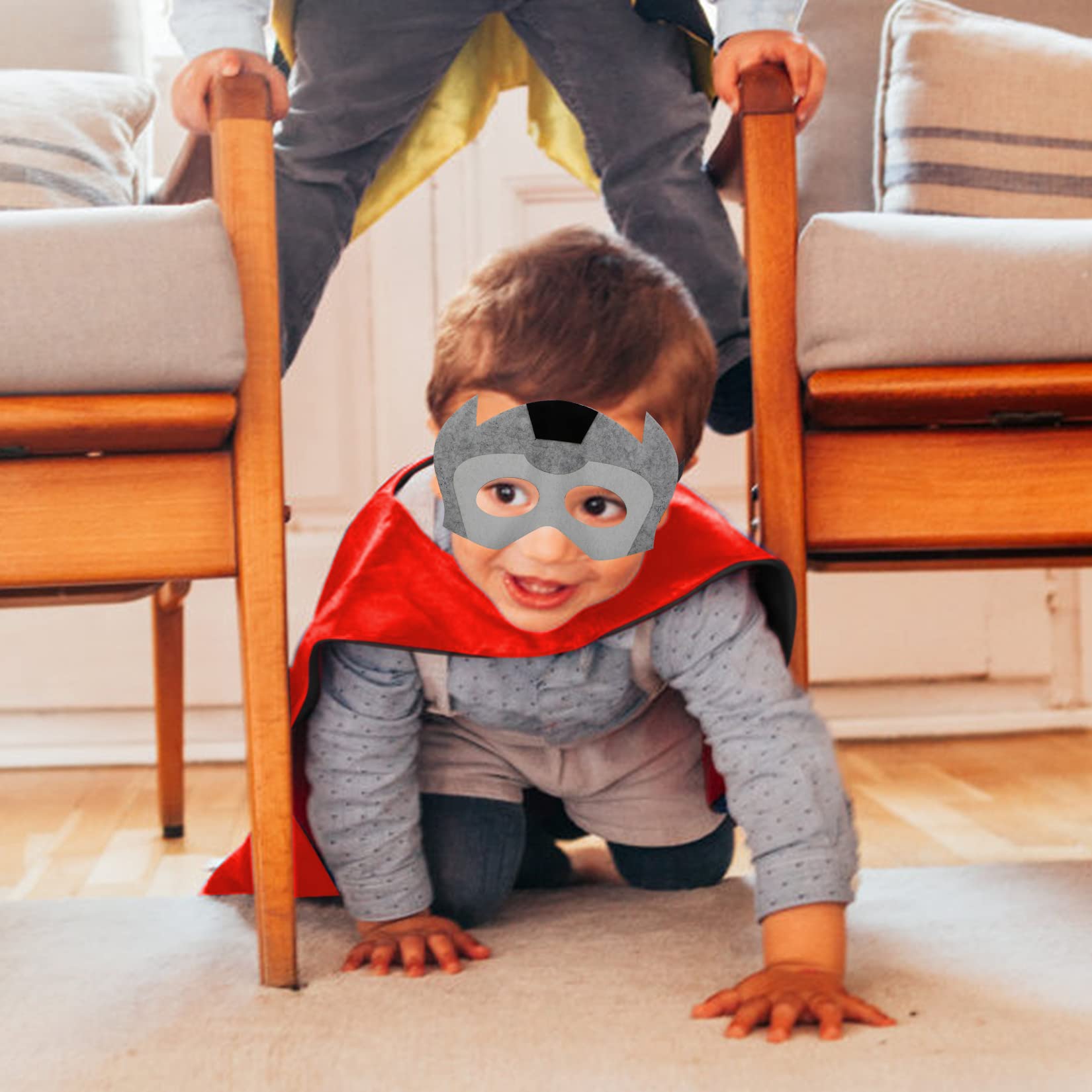 Mizzuco Dress Up Capes for Kids Superhero Cloak with Mask and Waistband Halloween Costumes and Party Dress up(Red Gray)