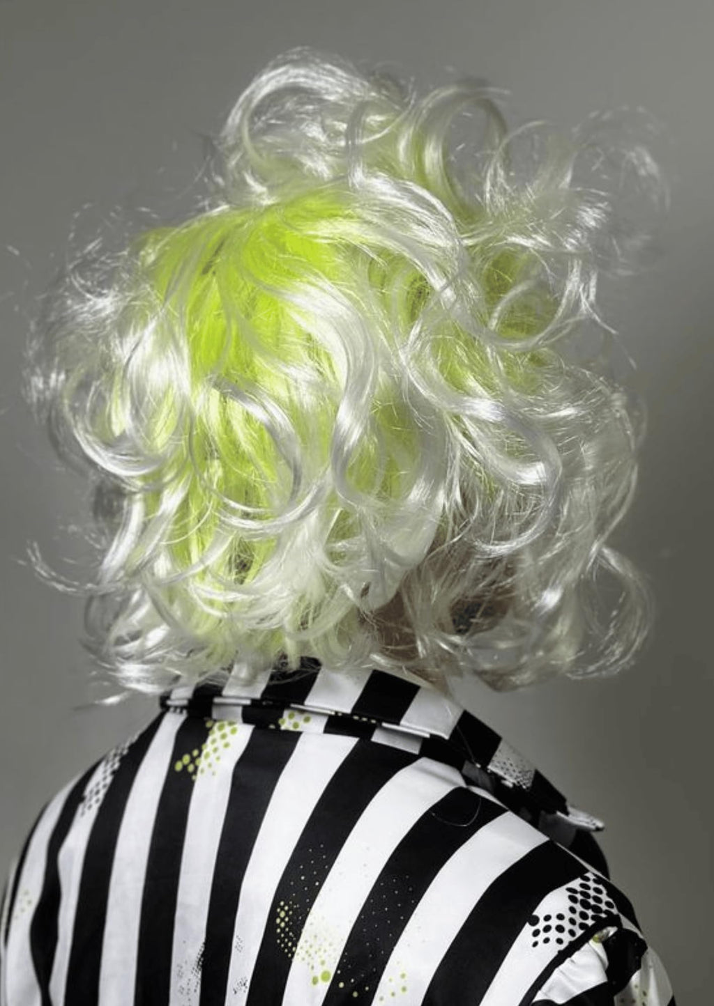 ALLAURA Compatible with Sonny Bono Wig – 60s 70s Men’s Short Brown Wig + Mustache for Hippie, Singer, TV Star, Cop, Detective Costumes – Liberty Duo, Limu & Doug, Uncle Rico, Retro Halloween Outfit