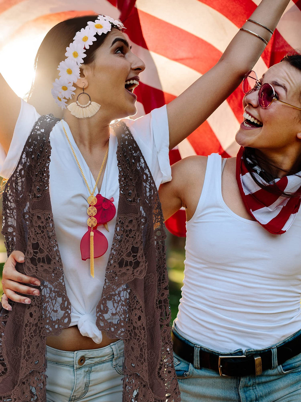 WILLBOND 4 Pcs Halloween 60s 70s Outfits for Women Hippie Costume 70s Costume Tops Accessories Women Fringe Hippie Vest(X-Large,Black)