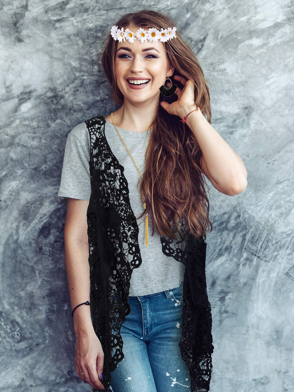 WILLBOND 4 Pcs Halloween 60s 70s Outfits for Women Hippie Costume 70s Costume Tops Accessories Women Fringe Hippie Vest(X-Large,Black)