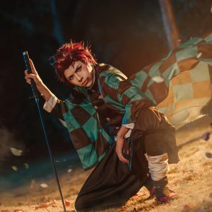 CR ROLECOS Tanjirou Kamado Cosplay Costume for Tanjiro Cosplay Kimono Outfit Uniform Suit Halloween M