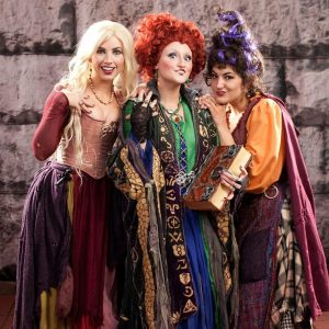 Juziviee Brown Wigs for Winifred Sanderson Wig Costume Women Cute Natural Soft Hair Wig with Wig Caps JZ015BR