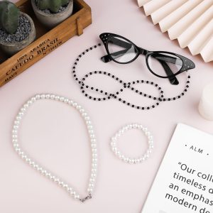 AOTHSO 5 Pieces 100 Days of School Old Lady Wig Costume Set Granny Cosplay Wig Glasses Necklace for Halloween Dress Up Party